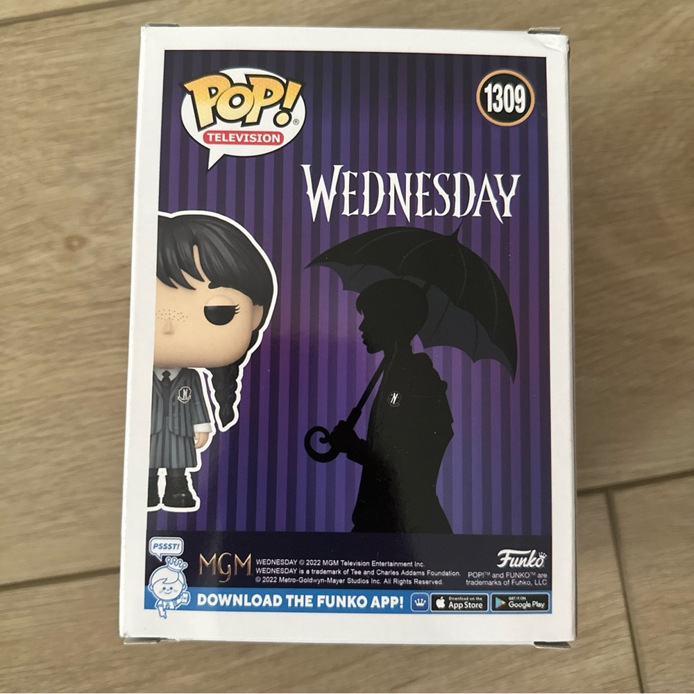 Funko POP! Wednesday Addams #1309 - Picture 3 of 8
